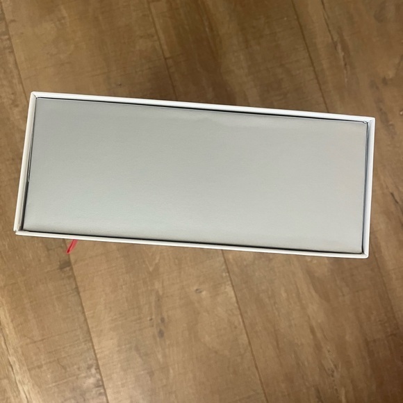 James Allen Empty Gift Box - Picture 2 of 6